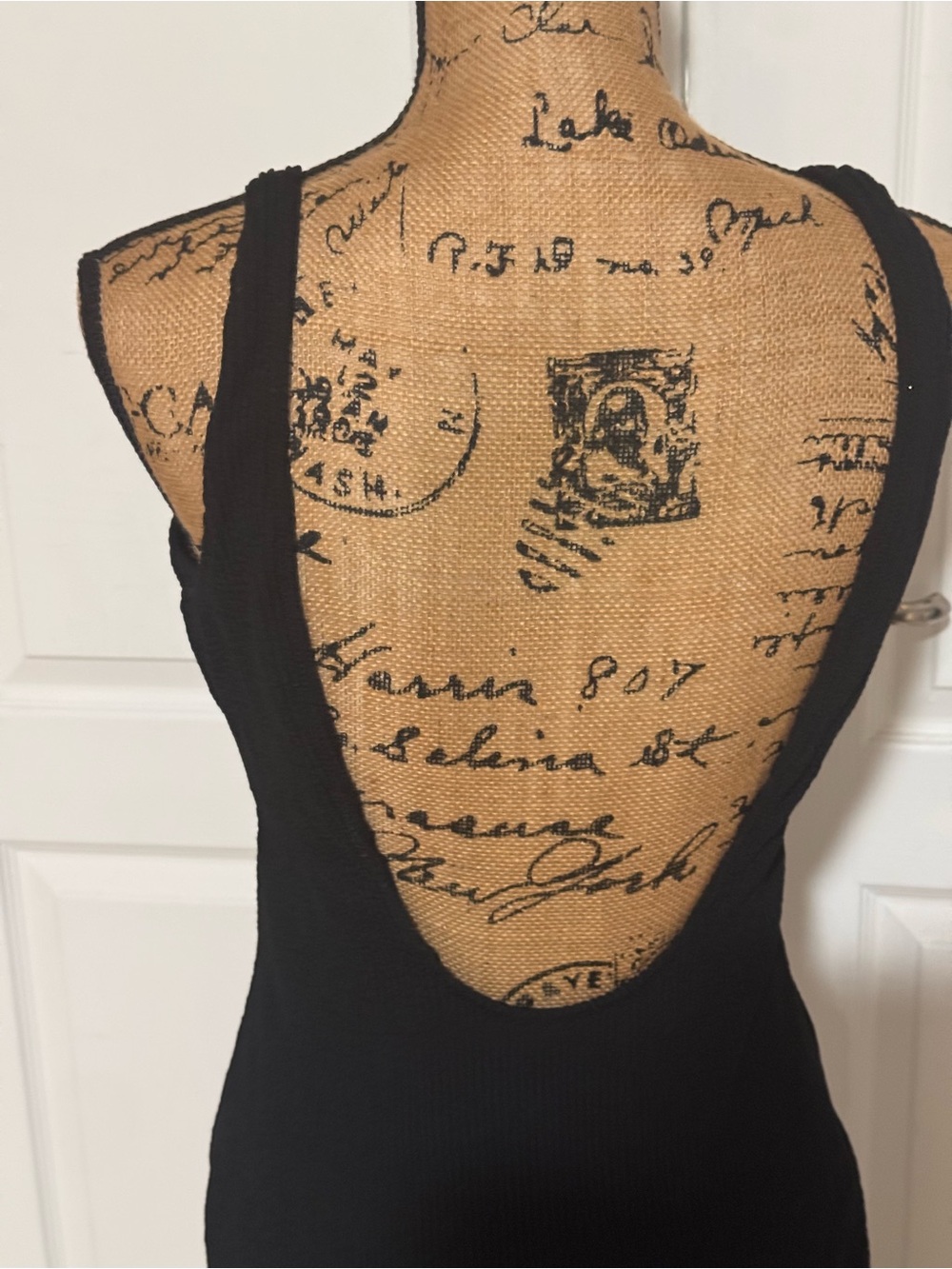 Aerie, NWT! Black Ribbed Scoop Neck swimsuit - Picture 2 of 3